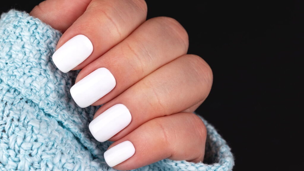 Unhas quadradas: formato que traduz organização, praticidade e autocuidado - Imagem do artigo