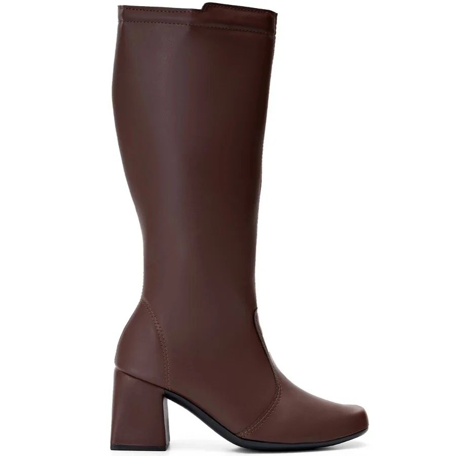 Quais são os sapatos que vão dominar o inverno 2026? Confira as maiores tendências