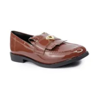 Quais são os sapatos que vão dominar o inverno 2026? Confira as maiores tendências