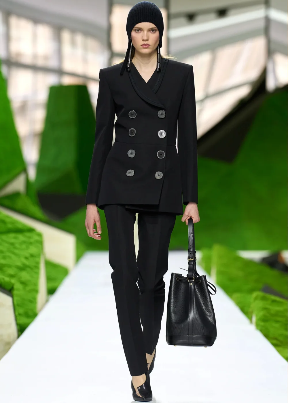 O que marcou a temporada de Outono/Inverno 2026 nas passarelas internacionais