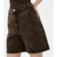 Azul e marrom: aprenda a combinar as cores mais estilosas do momento