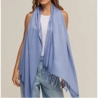 Azul e marrom: aprenda a combinar as cores mais estilosas do momento