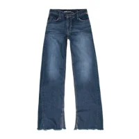 Jaqueta de gola alta: o item de inverno que está conquistando o guarda-roupa das mais estilosas