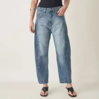 Calça Barrel em 2026: Guia Completo para Usar a Tendência que Está Dominando as Ruas