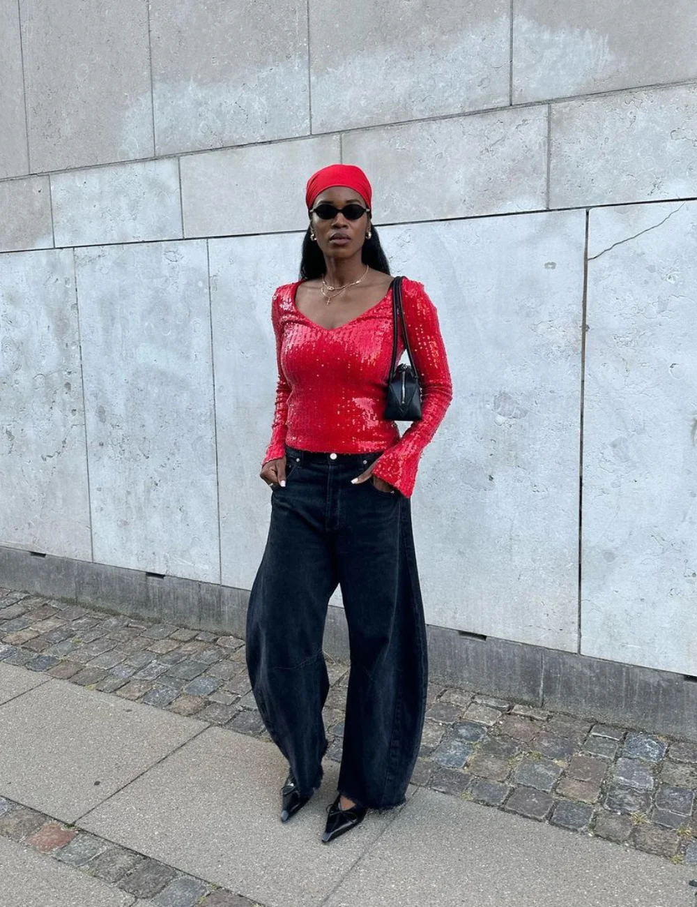 Calça Barrel em 2026: Guia Completo para Usar a Tendência que Está Dominando as Ruas