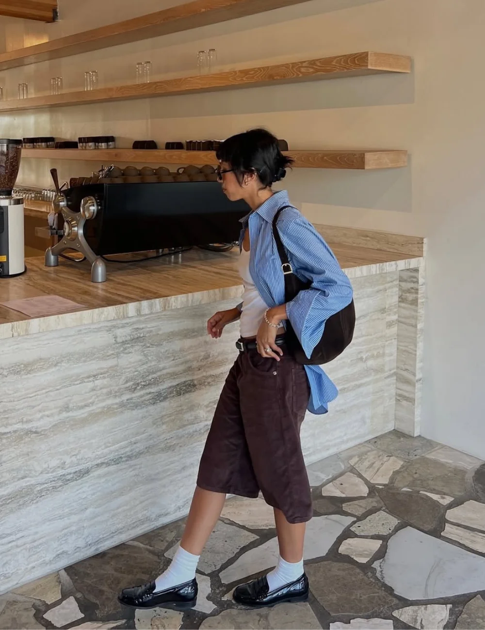 Azul e marrom: aprenda a combinar as cores mais estilosas do momento