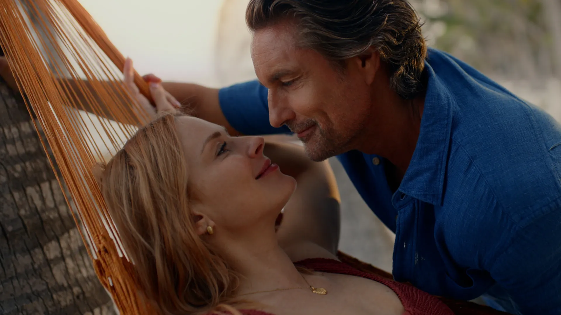 Enfermeira busca recomeço em cidade pequena, mas encontra uma paixão tão grande que mudará sua vida para sempre pensarcontemporaneo.com - Enfermeira busca recomeço em cidade pequena, mas encontra uma paixão tão grande que mudará sua vida para sempre