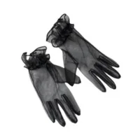 Luvas dominam as passarelas e ruas como a tendência indispensável do inverno 2026