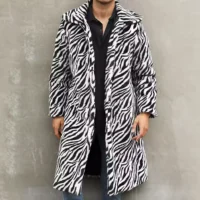 Sobretudo animal print: a aposta que vai dominar o inverno 2026