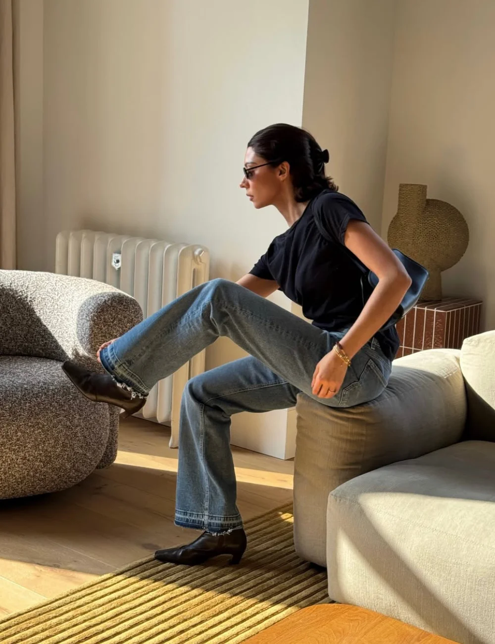 O que é calça boot cut e como usar esse modelo tendência em 2026 » STEAL THE LOOK