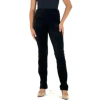 Calça de veludo promete dominar o guarda-roupa no inverno 2026