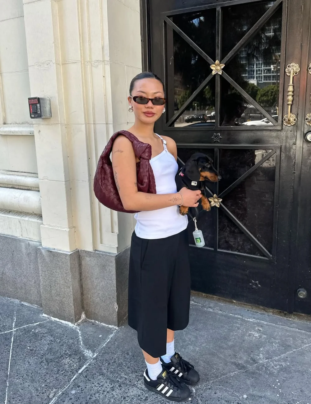 Adidas Superstar está de volta e domina as tendências de 2026